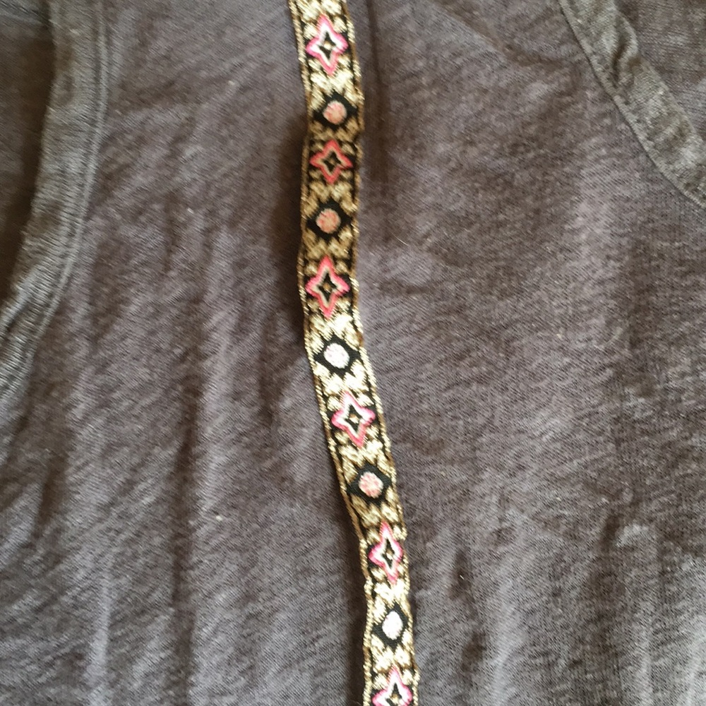 Tank top - Picture 2 of 3